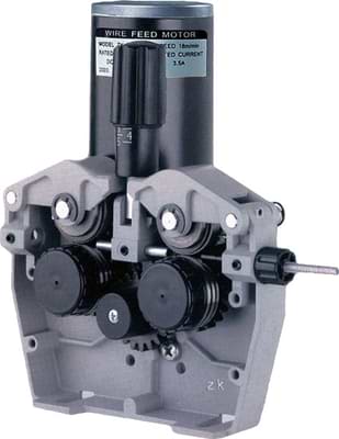 Traadi etteande mootor